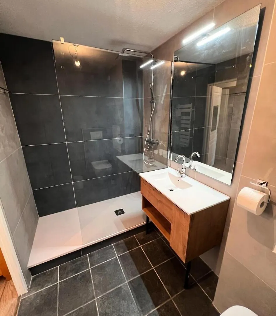 Chalets Du Galibier I - 2 Pieces 4 Personnes 3 Expose Sud Mae-9234 Valloire 0*,  France
